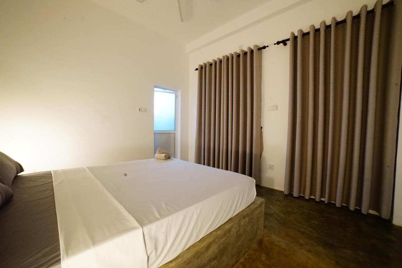 Island Life Hotel Negombo Eksteriør billede
